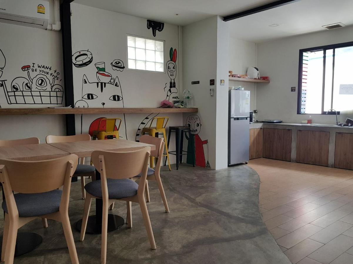 All Day Hostel At Bts Bang Chak Бангкок Экстерьер фото