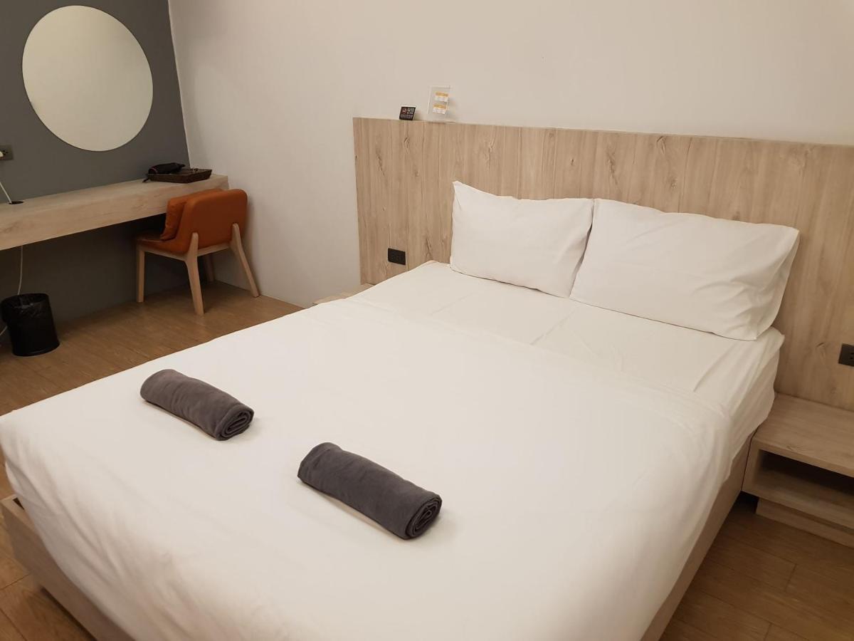All Day Hostel At Bts Bang Chak Бангкок Экстерьер фото