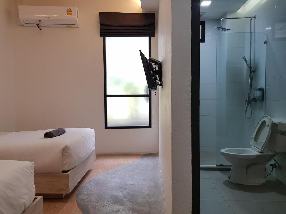 All Day Hostel At Bts Bang Chak Бангкок Экстерьер фото