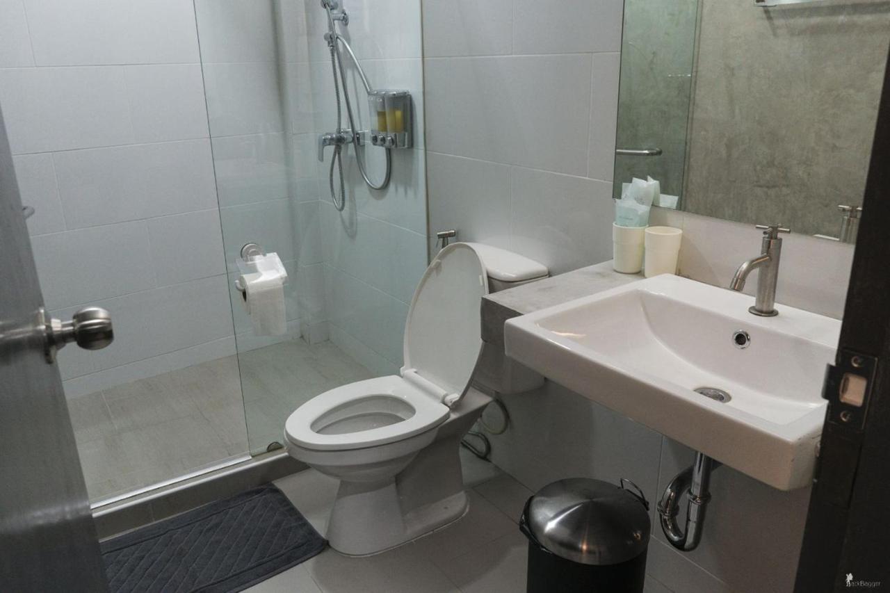All Day Hostel At Bts Bang Chak Бангкок Экстерьер фото
